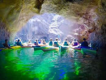 Ab Las Vegas: Halbtägige Kajaktour zur Emerald Cave Ab Las Vegas: Halbtägige Kajaktour zur Emerald Cave