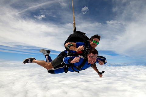 Sydney: Tandem Skydive com traslados opcionaisSydney: Tandem Skydive sem traslados