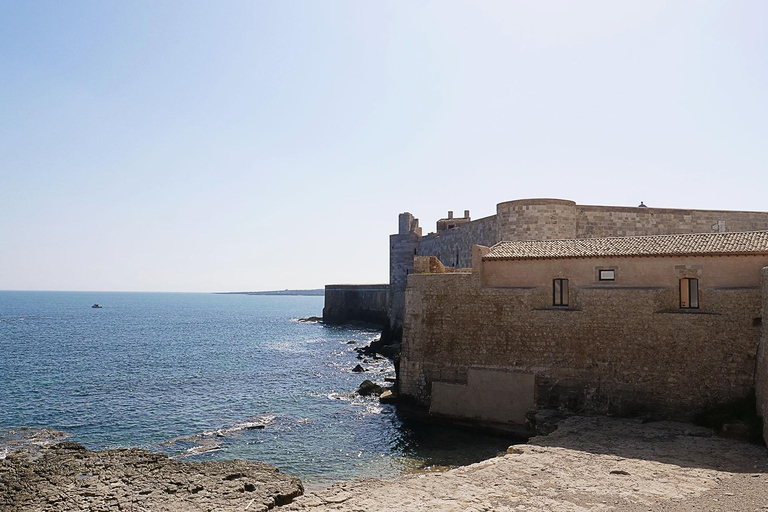 De Catânia: excursão cultural e histórica a Siracusa e NotoDe Catania: Syracuse e Noto Culture and History Tour