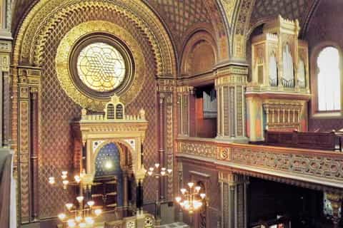 Prague: Jewish Quarter Walking Tour with Admission Tickets