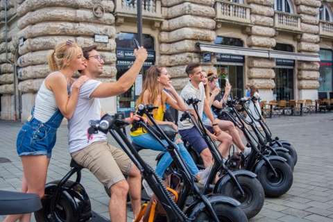 Budapest: el alquiler oficial de scooter eléctrico LunaAlquiler de 2 horas 16:00