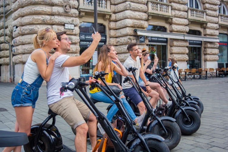 Boedapest: de officiële Luna e-scooterverhuur1 uur verhuur 14:00