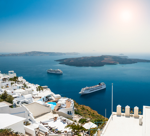 Cruises & boat tours