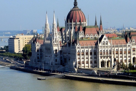 Servicios de guía privado de día completo en Budapest