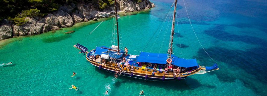 Lefkada Forgotten Islands: Full-Day Cruise with Lunch
