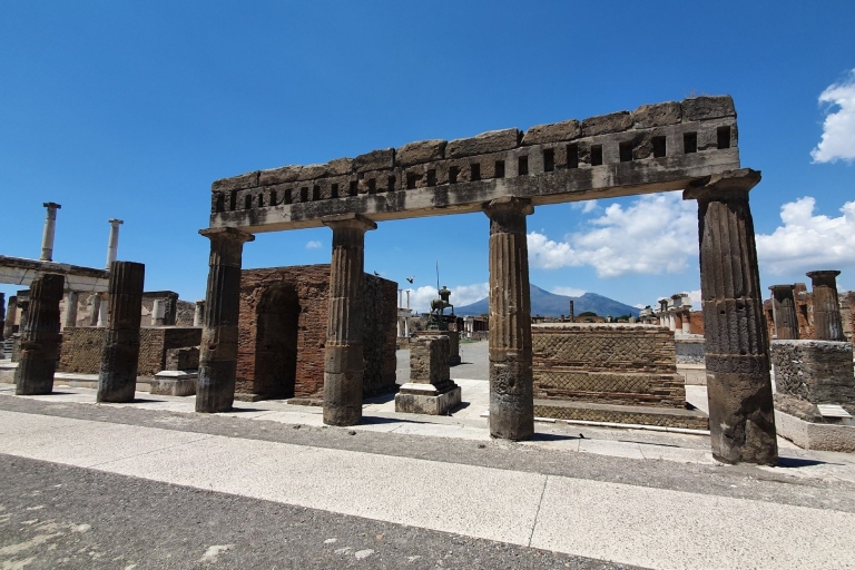 Ab Sorrent: Pompeji-Express-Tour mit Einlass ohne Anstehen