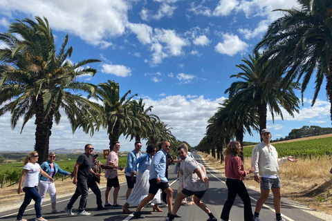 Da Adelaide: Hahndorf e Barossa Valley con pranzo in cantina