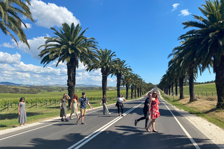 Desde Adelaide: Hahndorf y Barossa Valley con almuerzo en bodega