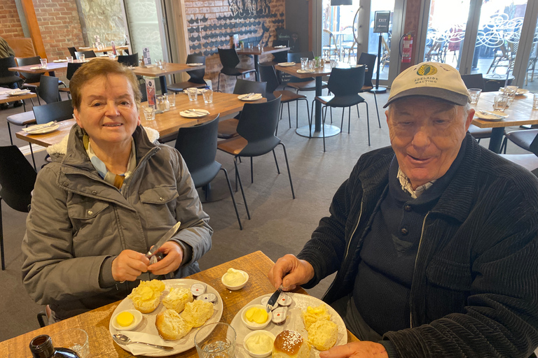 Da Adelaide: Hahndorf e Barossa Valley con pranzo in cantina