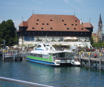 Konstanz: Stadtführung privé mit Weinprobe