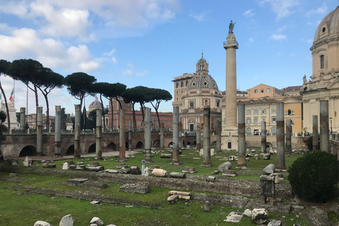 Rom: Trajan Markets Upplevelse med Multimedia VideoRom: Trajanmarknaden Upplevelse med multimediavideo