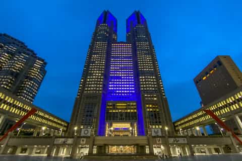 Tokyo: Private Shinjuku District Photography Tour