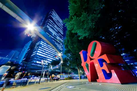 Tokyo: Private Shinjuku District Photography Tour