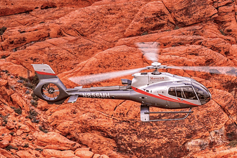 Las Vegas: Excursión en helicóptero por el Cañón de las Rocas RojasExcursión en helicóptero al atardecer