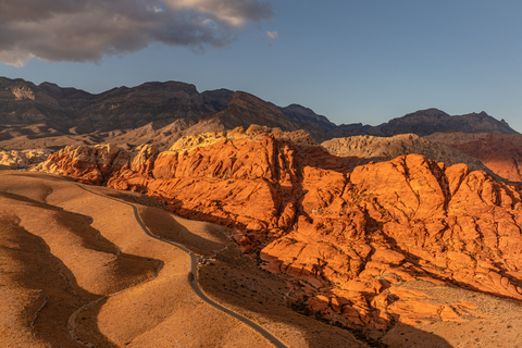 Las Vegas: Excursión en helicóptero por el Cañón de las Rocas RojasExcursión en helicóptero al atardecer