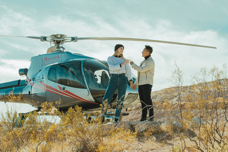 Las Vegas: Excursión en helicóptero por el Cañón de las Rocas RojasExcursión en helicóptero al atardecer