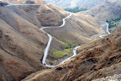 Da Marrakech: tour privato di 4 giorni sulle montagne dell&#039;Atlante e nel deserto