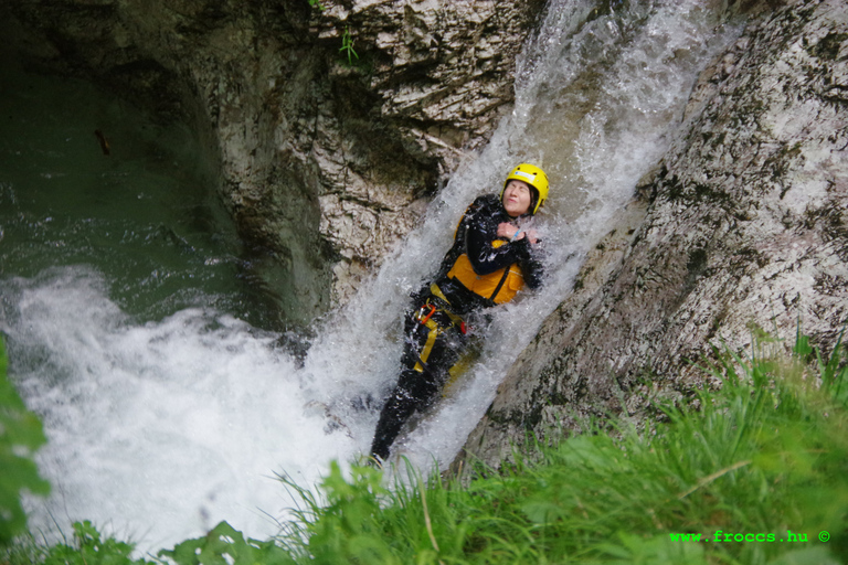 Bovec: excursion d'une demi-journée en canyoning