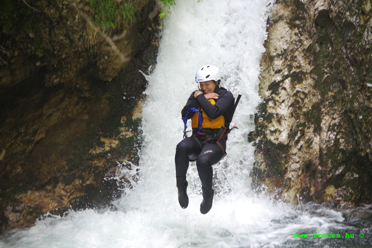 Bovec: Halbtägige Canyoning-Tour