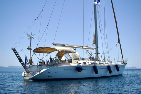 Private cruise with sailboat in Thessaloniki