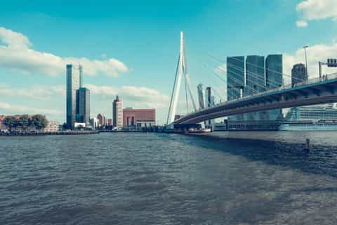 Rotterdam: Historical City Exploration Game