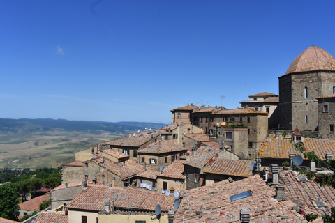 San Gimignano et Volterra : transfert privé depuis Florence