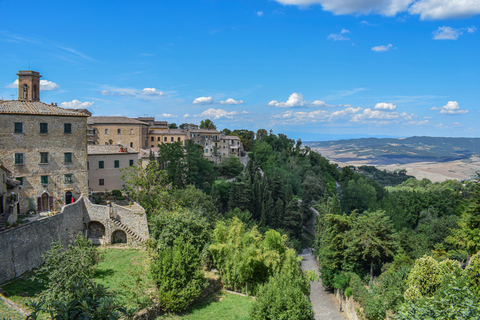 San Gimignano &amp; Volterra: Private Transfer from Florence