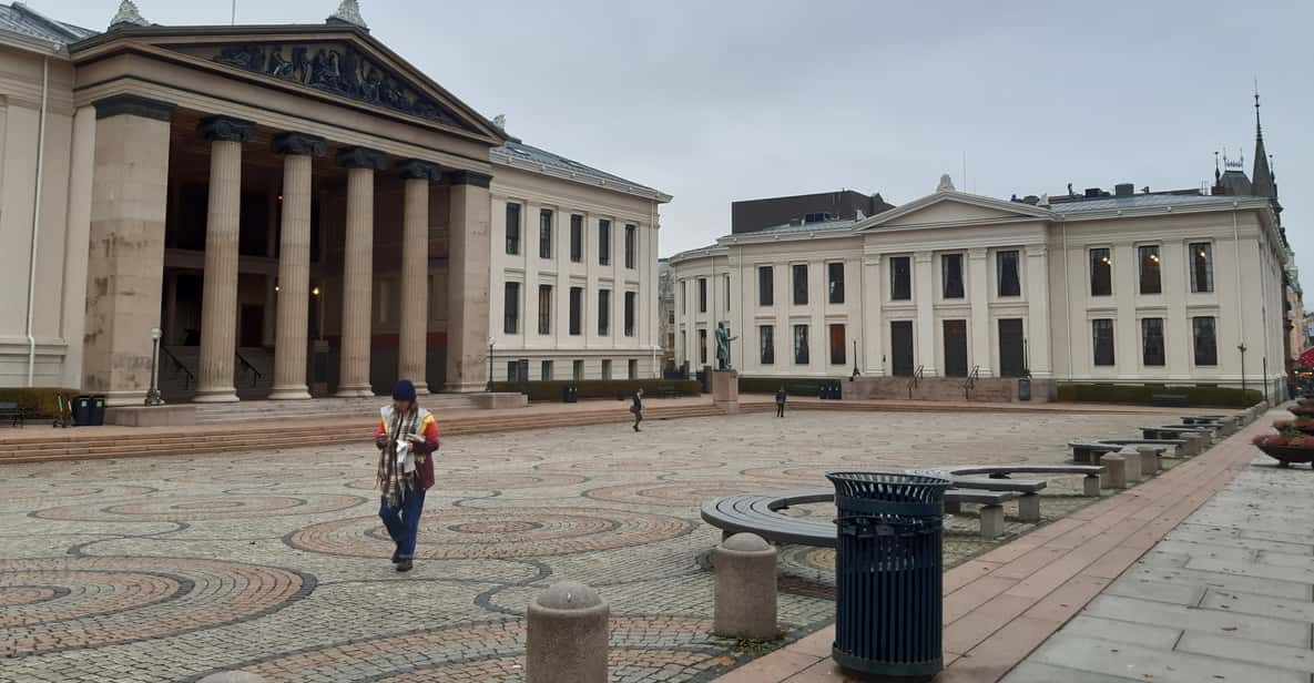 Oslo: Old Town City Exploration Game