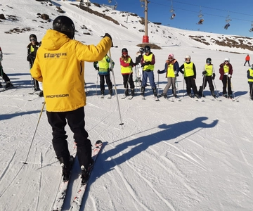 Sierra Nevada: Ski- of snowboardles met instructeur