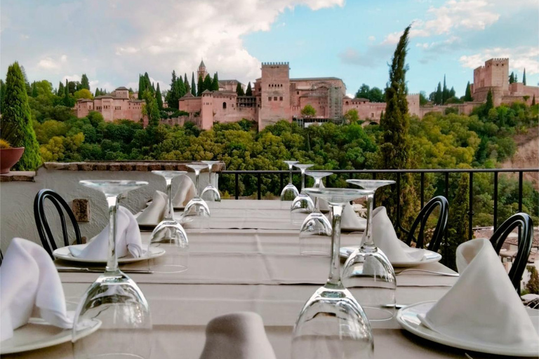 Winefulness Granada: Wine Tasting, Mindfulness, and Awakening Senses Winefulness Granada: wine tasting, mindfulness and awakening senses