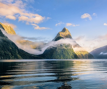 From Te Anau: Milford Sound Tour with Cruise and Lunch