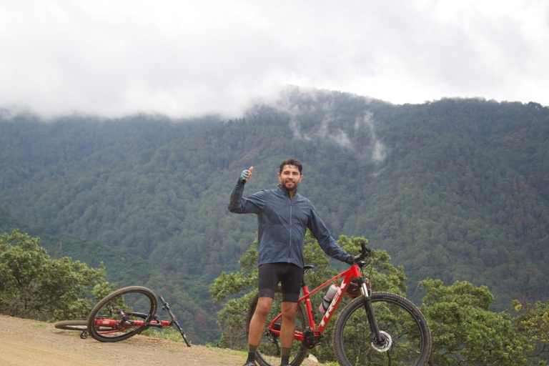 Oaxaca Sierra Norte MTB Tour: Descend, Textiles & Mezcal