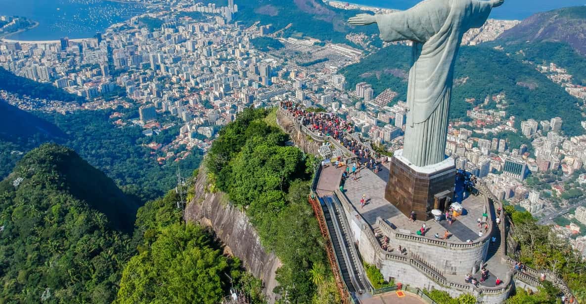 Rio: Cariocando Tour with Visit to Christ the Redeemer