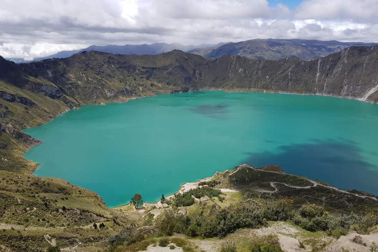 Quilotoa Lagoon Tour: Included lunch and ticket Quilotoa Lagoon Tour: With Lunch and Ticket -Small Group