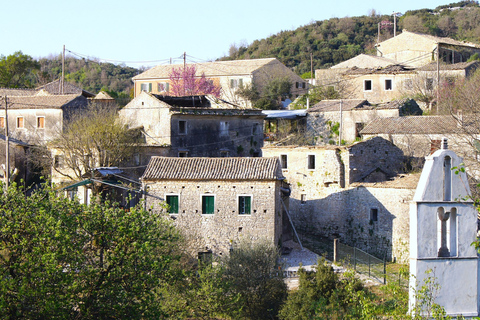 Corfu: Pelekas - Sinarades Villages privétourTour met Engels sprekende chauffeur