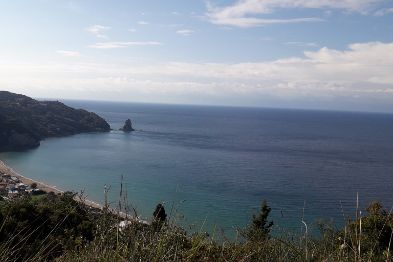 Korfu: Pelekas - Private Tour durch die Sinarades-DörferTour mit englischsprachigem Fahrer
