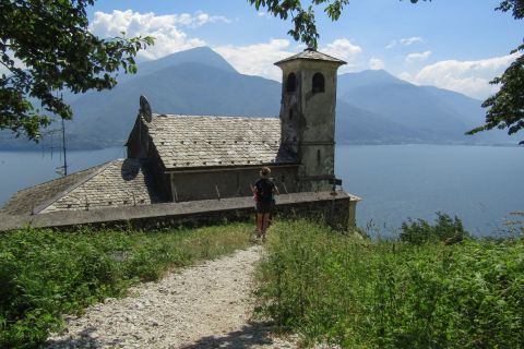 Musso: tour a piedi di Pirati e leggende del Lago di Como
