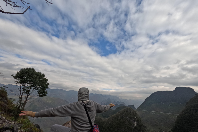 Ha Giang Loop - Na Hang Lake Boat trip 4 Days Motorbike tour Easy Rider