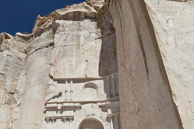 AREQUIPA: MEDIO DIA RUTA DEL SILLAR Y CAÑON CULEBRILLAS + MIRADOR YANAHUARA