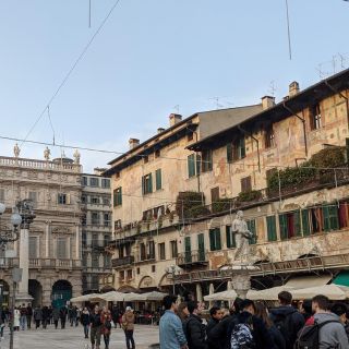Discover Verona: City Highlights Guided Walking Tour