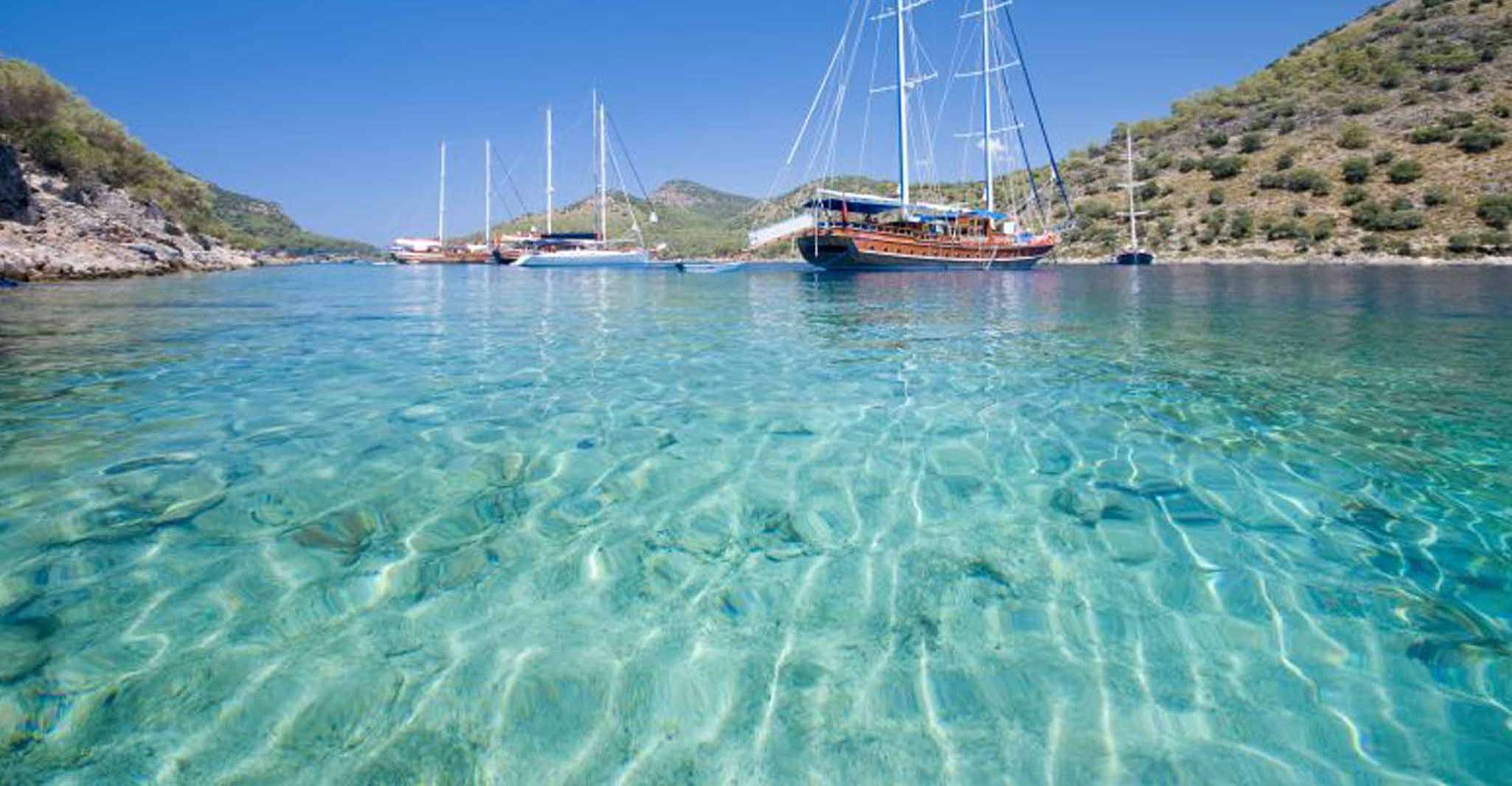 Desde Kusadasi, crucero en bote de día completo - Housity