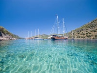 Desde Kusadasi, crucero en bote de día completo - Housity