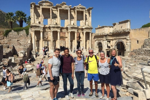 Desde Kusadasi: tour de medio día en grupo pequeño a ÉfesoDe Kusadasi: recorrido de medio día en grupo pequeño de Éfeso