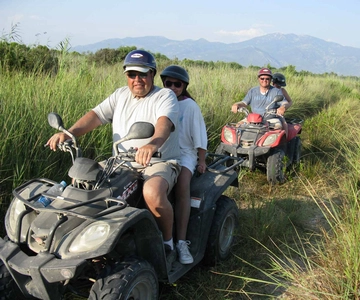 Kusadasi: Tour guiado de Quadriciclo