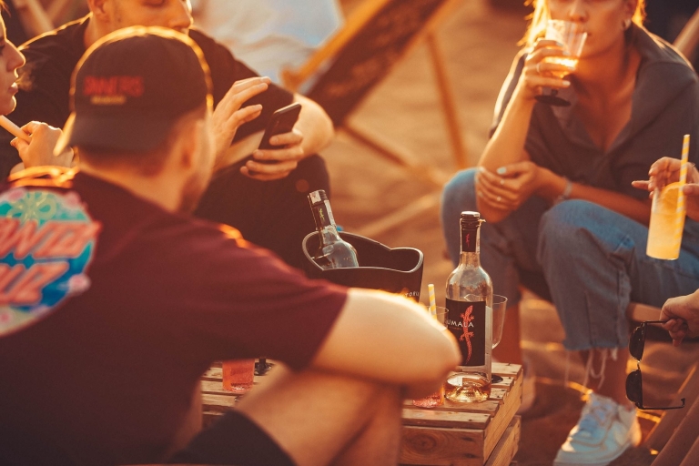 Wroclaw: tour cultural gastronómico y de vodka con guía localTour en ingles