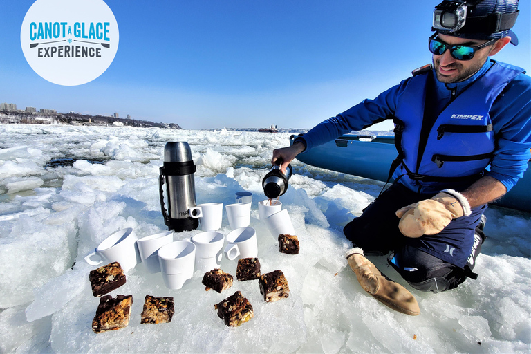 Ciudad de Quebec: Canoa sobre hielo con chocolate caliente y sauna