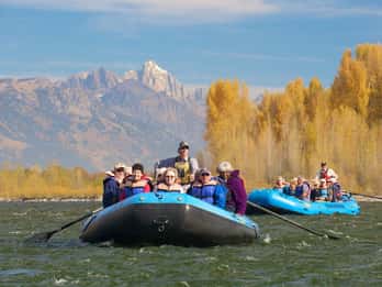 Jackson: 7-Mile Snake River Float mit Blick auf Teton Jackson: 7-Mile Snake River Float mit Blick auf Teton