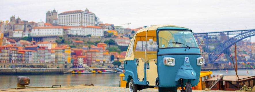 Porto: Full-Day Private Tuk Tuk Tour