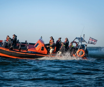 Helsinki: City and Outer Islands Guided RIB Boat Tour