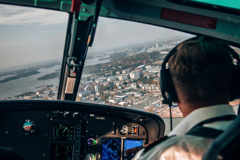 Helsinki: Adrenalin-Kombitour mit Hubschrauber und RIB-Boot